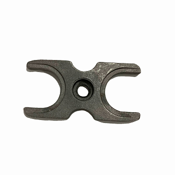 Скоба (бабочка) для отвода штуцеров охлаждающей жидкости подогревателя двигателя 5.5